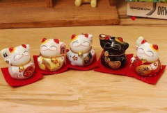 店铺招财猫的摆放风水禁忌有哪些 摆放招财猫的注意事项