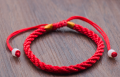 红绳为什么能转运 常见的红绳手链转运方法